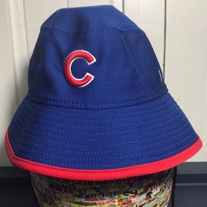 cubs bucket hat with string